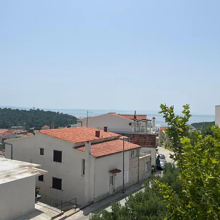 Lucija - Cozy Flat In The Center With A Sea View & Parking ماكارسكا