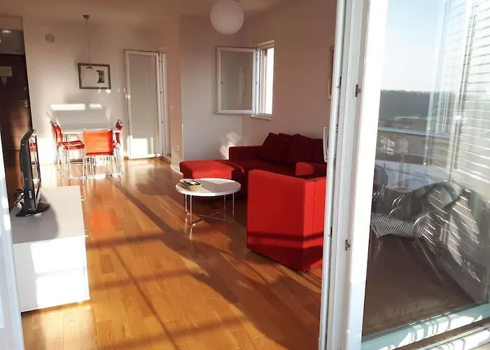 Lucija - Cozy Flat In The Center With A Sea View & Parking * מאקרסקה