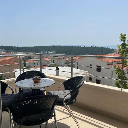 Lucija - Cozy Flat In The Center With A Sea View & Parking Lägenhet