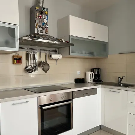 Lägenhet Lucija - Cozy Flat In The Center With A Sea View & Parking