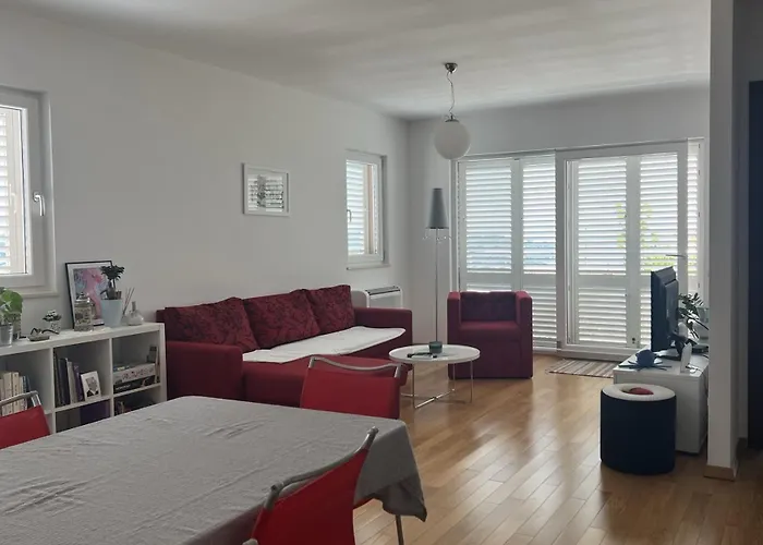 Lucija - Cozy Flat In The Center With A Sea View & Parking Apartment