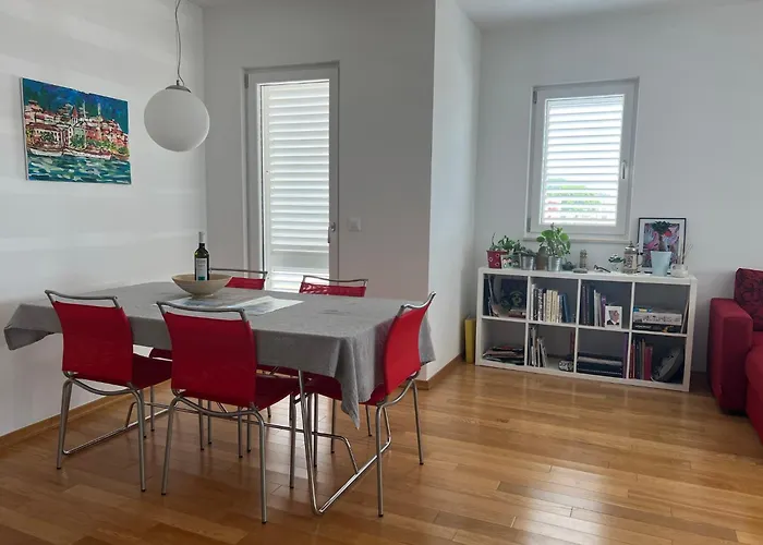 Lucija - Cozy Flat In The Center With A Sea View & Parking *